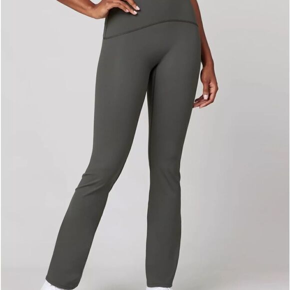 Spanx Booty Boost skinny Flare High Rise Yoga Pants Dark Palm 50243R  XS NWT - Picture 6 of 10